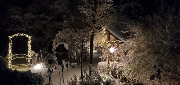 winterliche Weihnachtsbeleuchtung